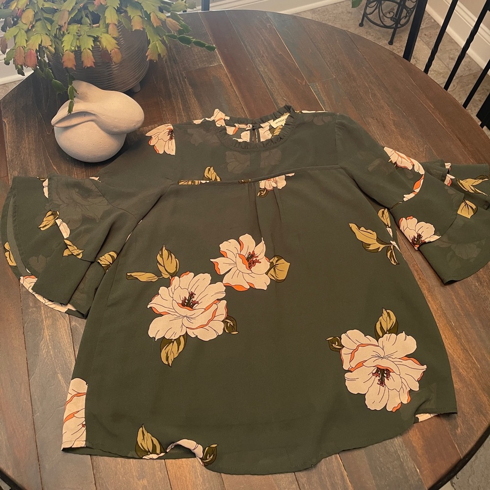 Monteau Dark Green Floral Blouse